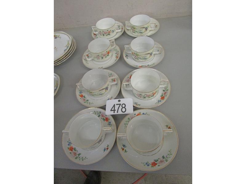 8 Bavaria Cups & Saucers