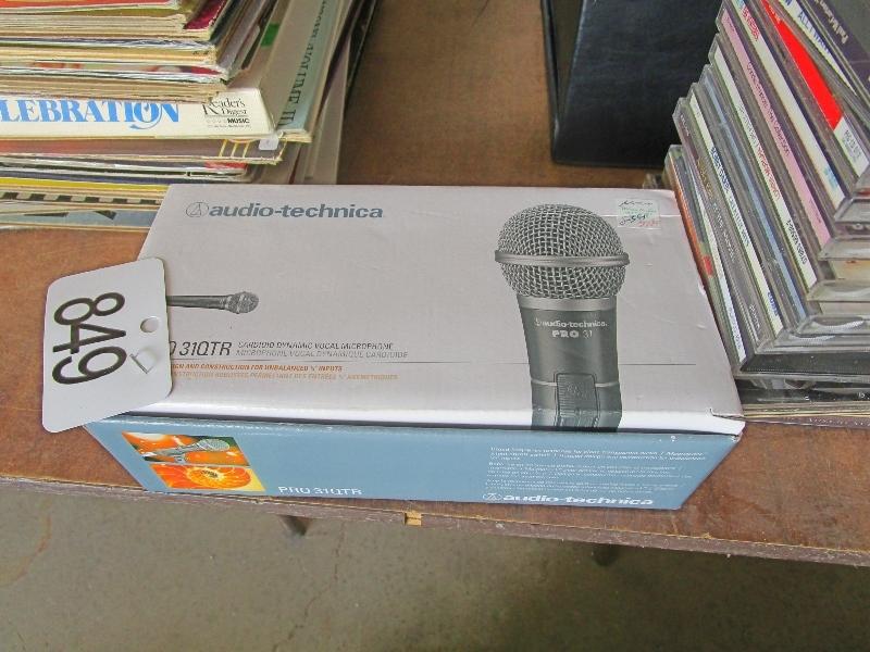 Microphone & CDs