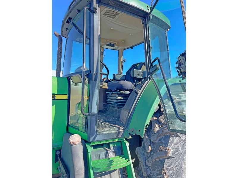 1997 John Deere 7210