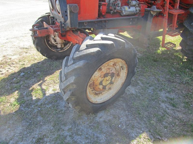 Belarus 825 4x4 Tractor