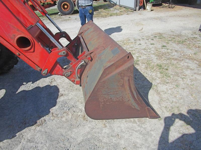 2002 Case IH 100C Cab Loader Tractor