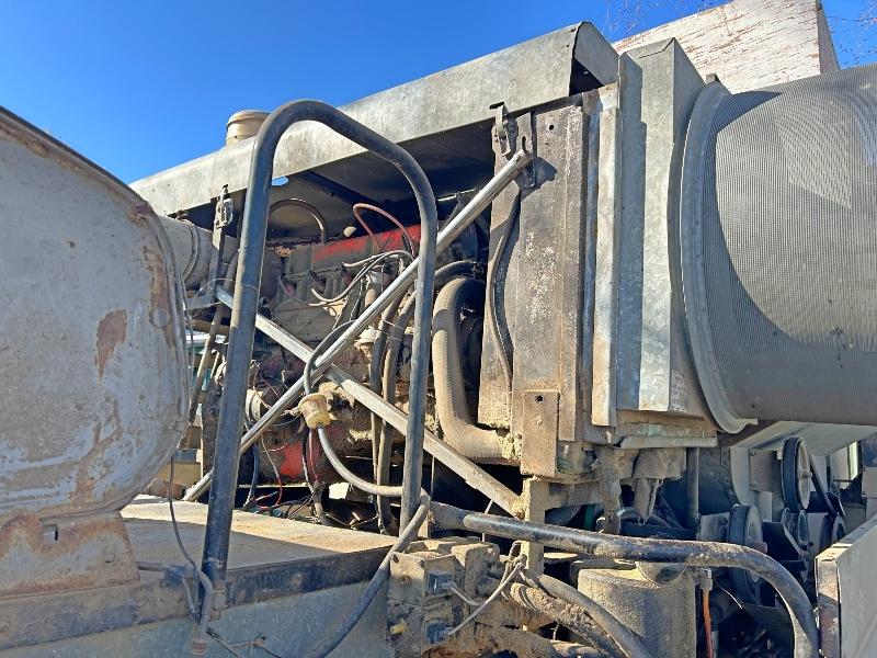 Allis-Chalmers Gleaner K Gas Combine