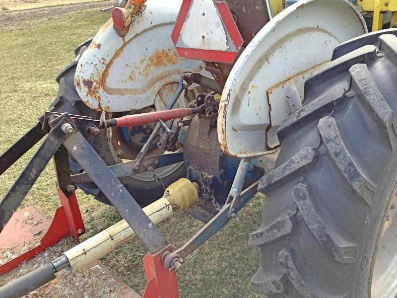 Ford 2000 Gas Tractor With Ford Loader