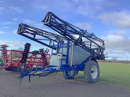 New Holland S1070 100' Pull Type Sprayer