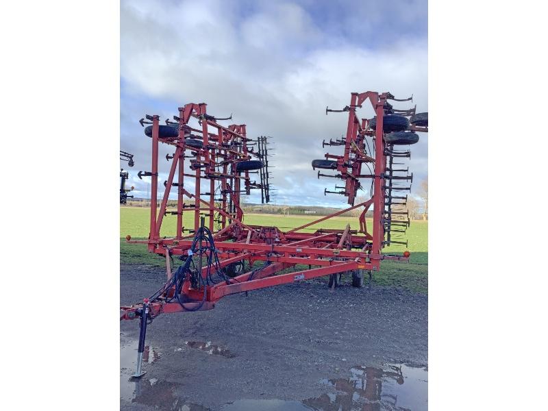 Case IH 4900 Vibra Tiller 50' Cultivator