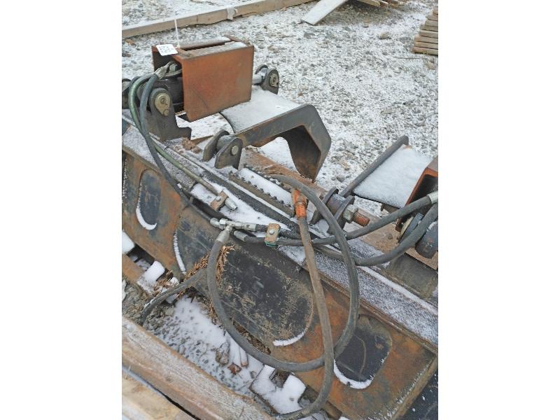 6' Skid Steer Grapple Bucket Note: Needs Hydraulic Hoses Replaced