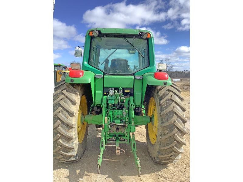 John Deere 6420 MFWD Cab Tractor With FS10 Stoll Loader