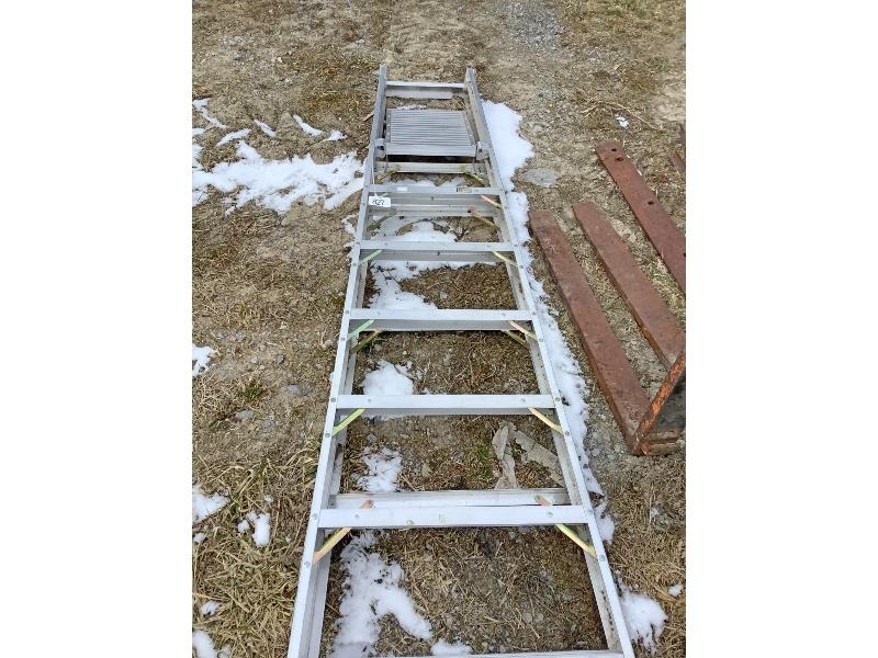 8' Featherlite Podium Ladder