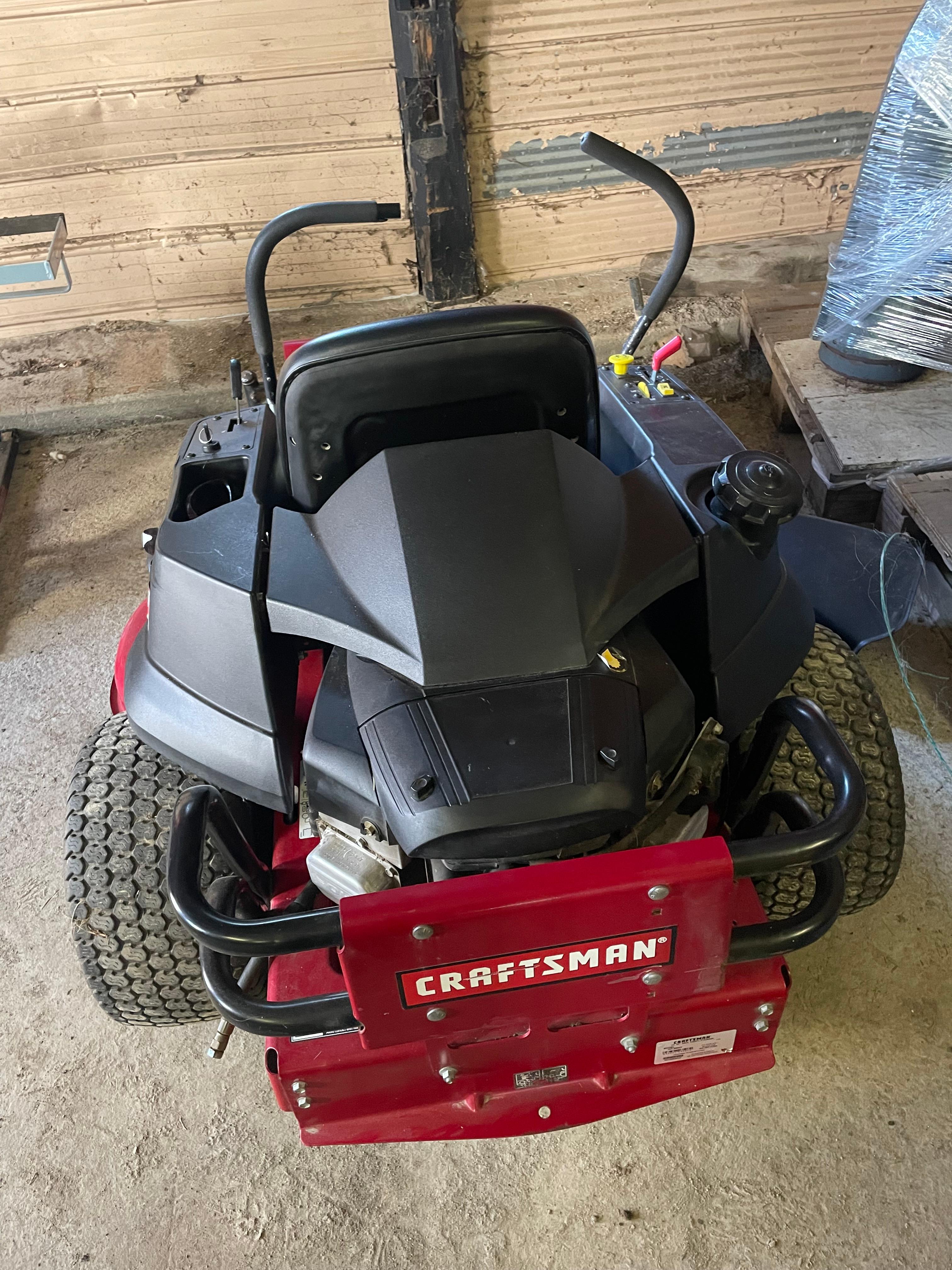 Craftsman Model ZTS7000 Riding Lawnmower with Lift