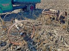 Old Wooden Wagon, Axles with Steel Wheels