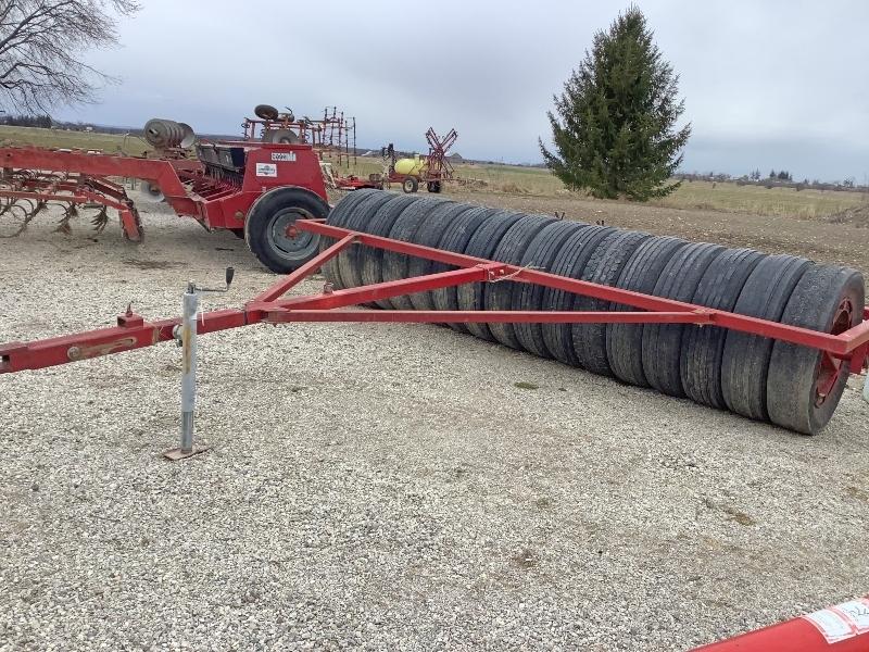 13' Rubber Tire Packer