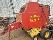 644 New Holland Round Baler