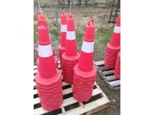 30 New Traffic Cones