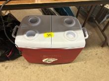 Rubbermaid Cooler