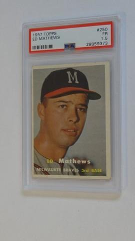 BASEBALL CARD - 1957 TOPPS #250 - ED MATHEWS HOF - PSA GRADE 1.5