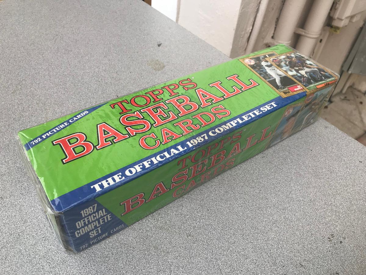 1989 TOPPS BASEBALL FACTORY SEALED SET PICTURE BOX