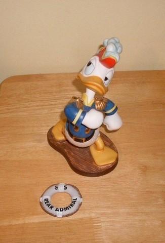 WALT DISNEY COLLECTIBLE - SEA SCOUT (1994 MEMBERS ONLY SCULPTURE)