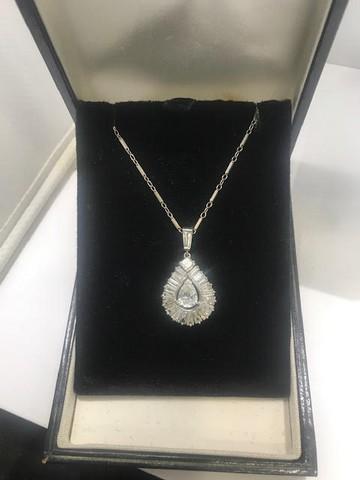 DIAMOND PENDANT - 14K WHITE GOLD SETTING (5.2 DWT) - 14K WHITE GOLD CHAIN - PEAR SHAPE CENTER DIAMON