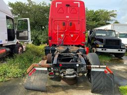 2012 FREIGHTLINER CASCADIA TRACTOR - VIN #1FUGGHDV3DSBH7786 - RED - SLEEPER CAB - MILES UNKNOWN (NO 