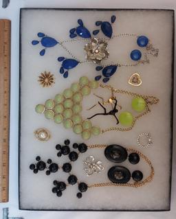 Necklace, Earring, & Brooch Lot