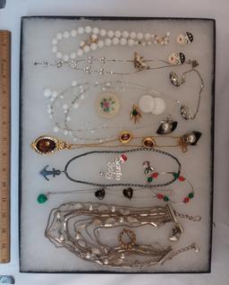 Necklace, Bracelet, Ear Ring, and Brooch Lot.