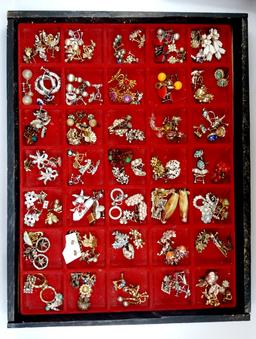 Large Lot of Assorted Earings