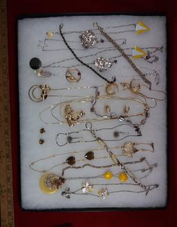 Necklace, Earring, Bracelet & Brooch Lot