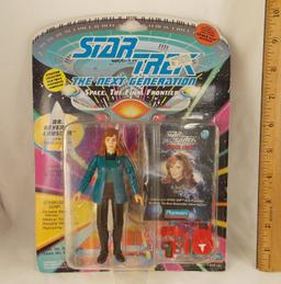 Dr_Beverly_Crusher Star Trek: The_Next_Generation Playmates Action Figure