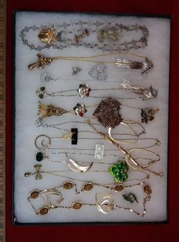 Gold Tone Necklace,Earring, Bracelet & Brooch Lot