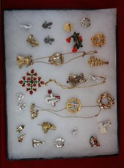 Christmas Themed Necklace,Earring, & Brooch Lot