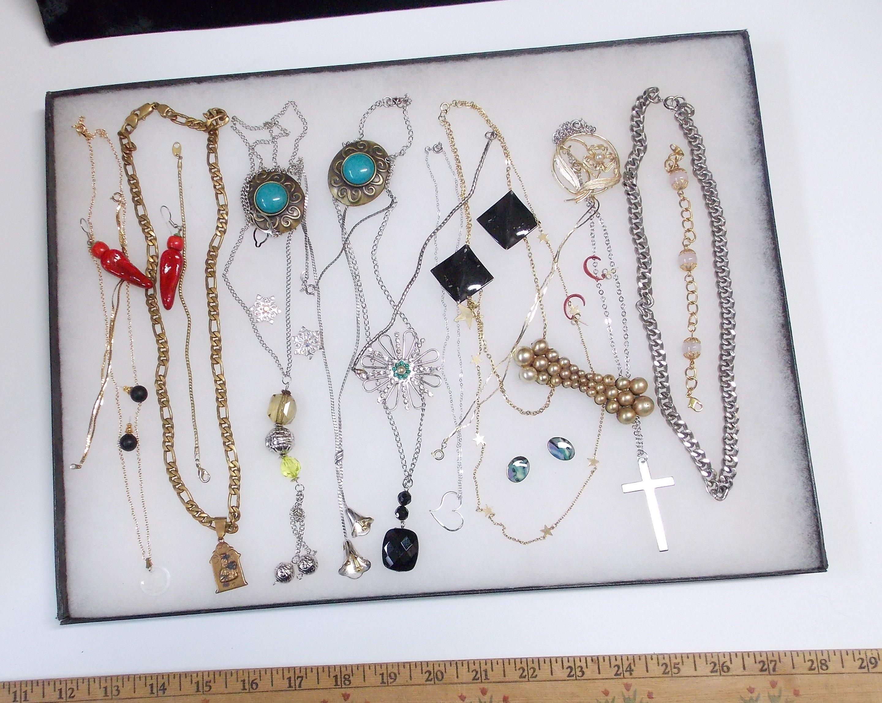 Necklace, Earring, & Brooch Lot