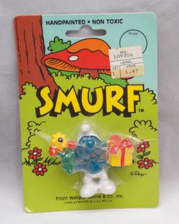 Vintage Gift-Giving Smurf Carded Figure