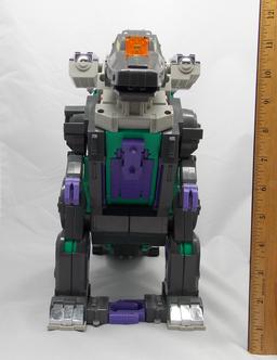 Trypticon G1 Vintage Transformers Figure