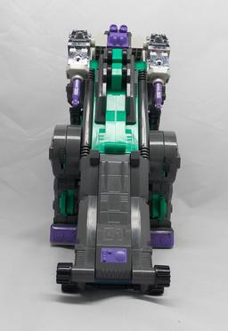 Trypticon G1 Vintage Transformers Figure