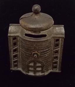 Older Cast Iron Coin Bank