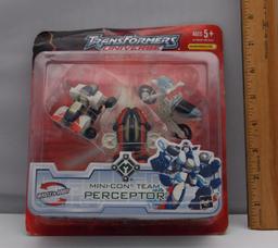 Perceptor Transformers Universe Mini-Con 3 Pack