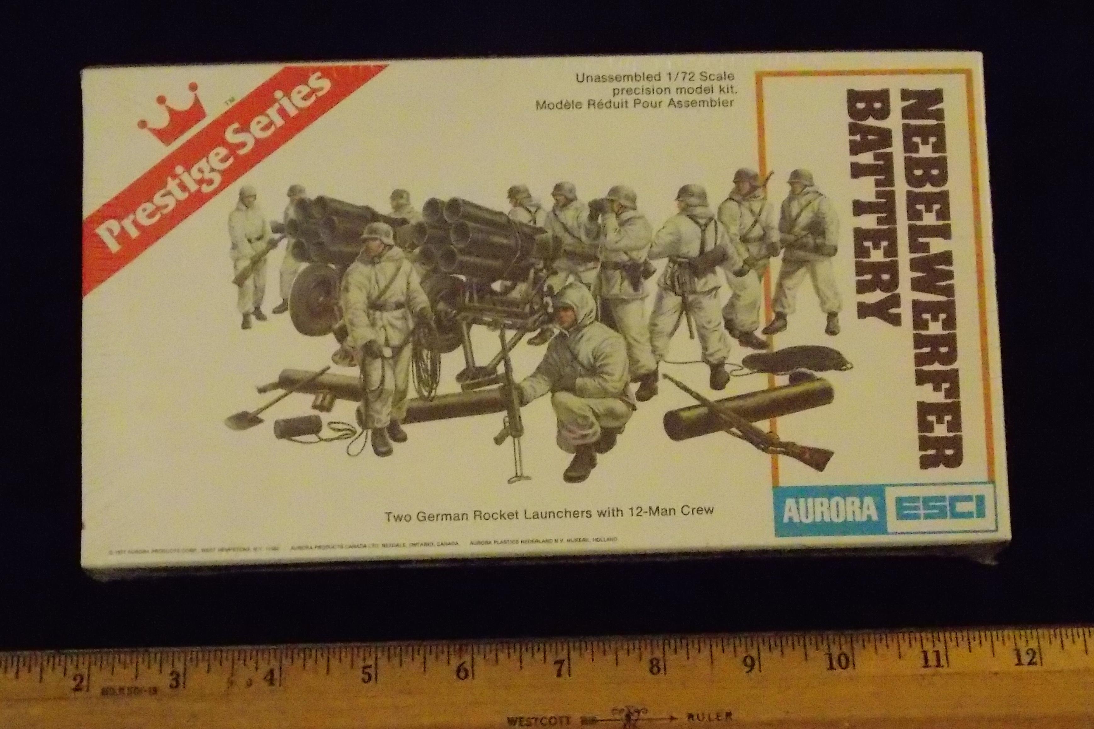 Aurora ESCI - 1/72 Scale German Nebelwerfer Battery Accessory Model Kit