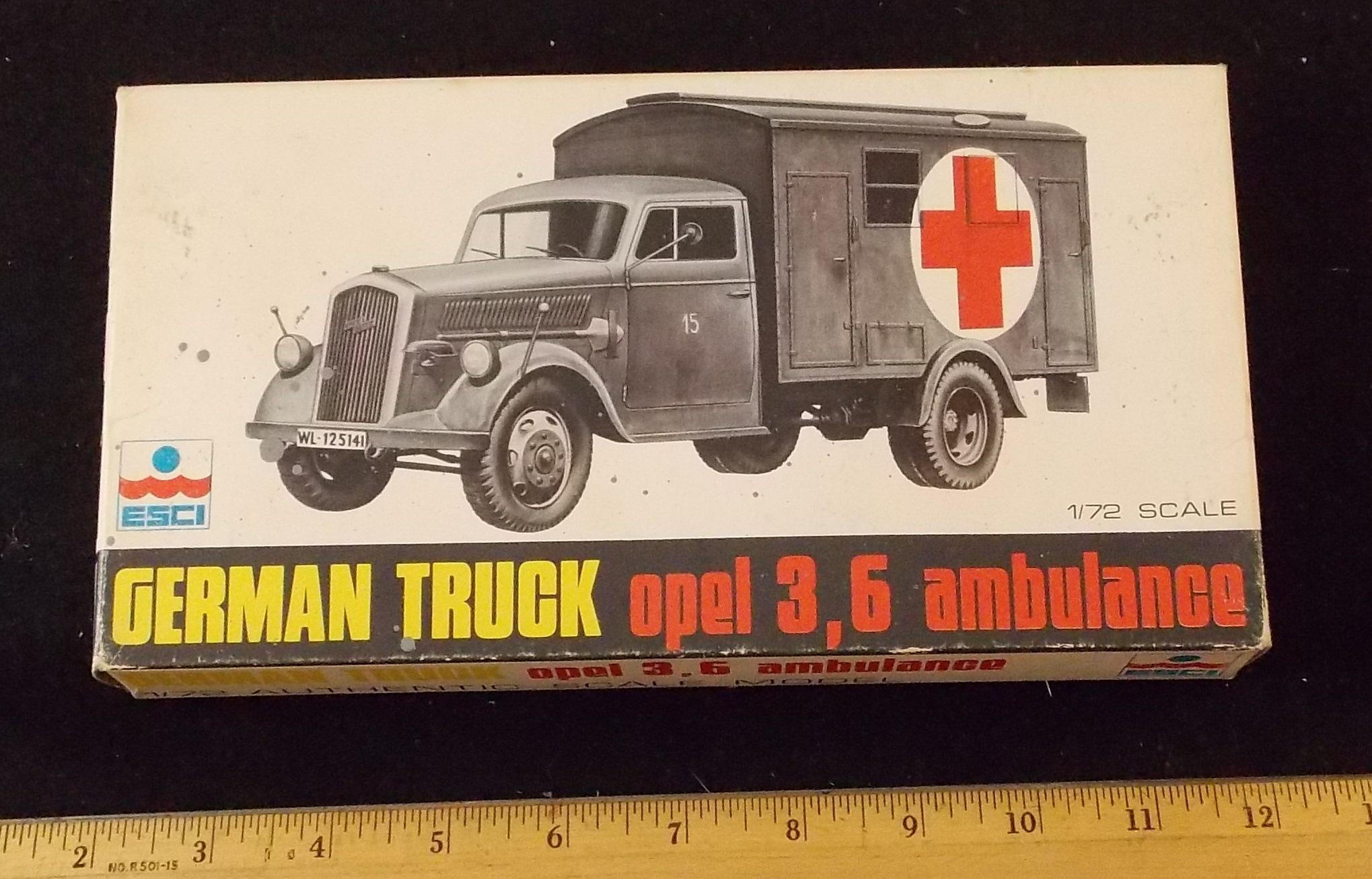 ESCI 1/72 Scale German Truck Opel 3,6 Ambulance  Military Vehicle Model Kit