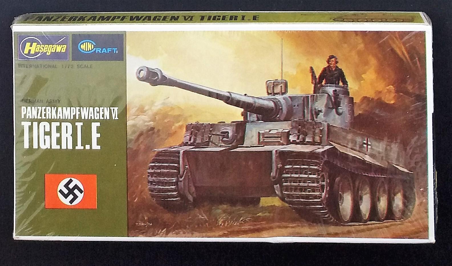 Hasegawa - 1/72 Scale Panzerkampfwagen VI Tiger I E Tank  Military Vehicle MiniCraft Model Kit