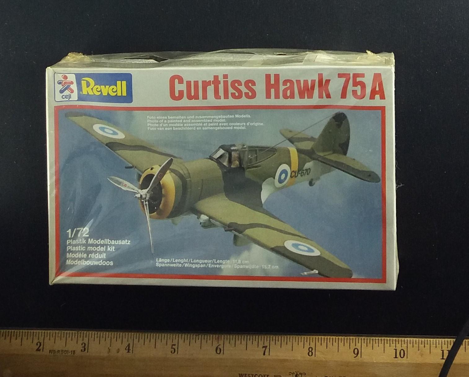 Revell 1/72 Curtiss Hawk 75A Military Jet Vehicle Model Kit