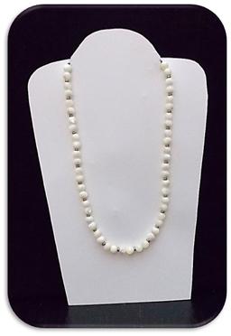 Necklace w/ Mother of Pearl & Beads