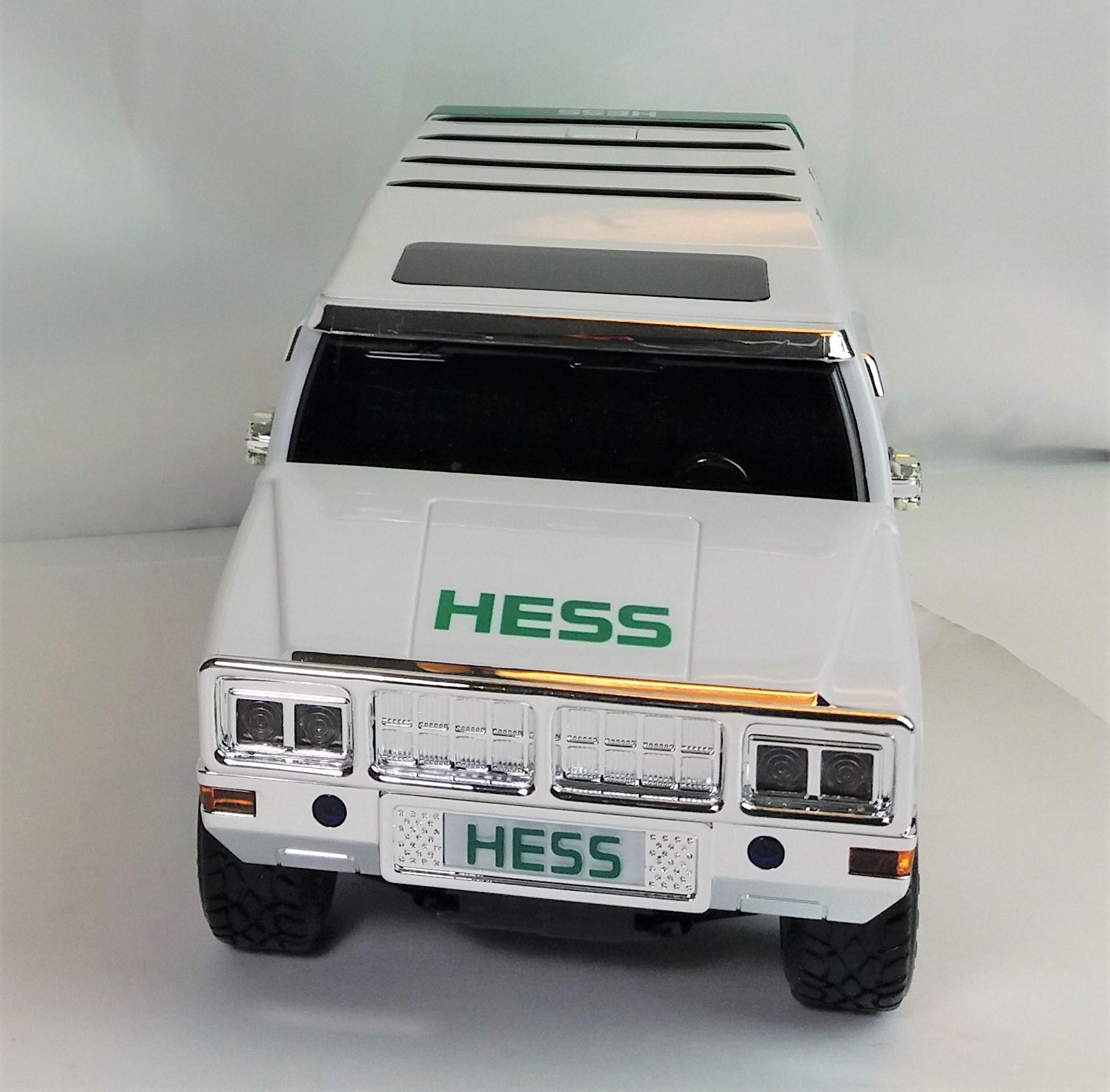 2004 Hess Truck Collectible in Packaging