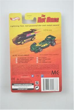 2011 Fat Fendered '40 Hot Wheels The Hot Ones Collectible Diecast Car