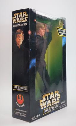 Star Wars Action Collection 12 Inch Luke Skywalker in Jedi Gear 1:6 Scale Action Figure