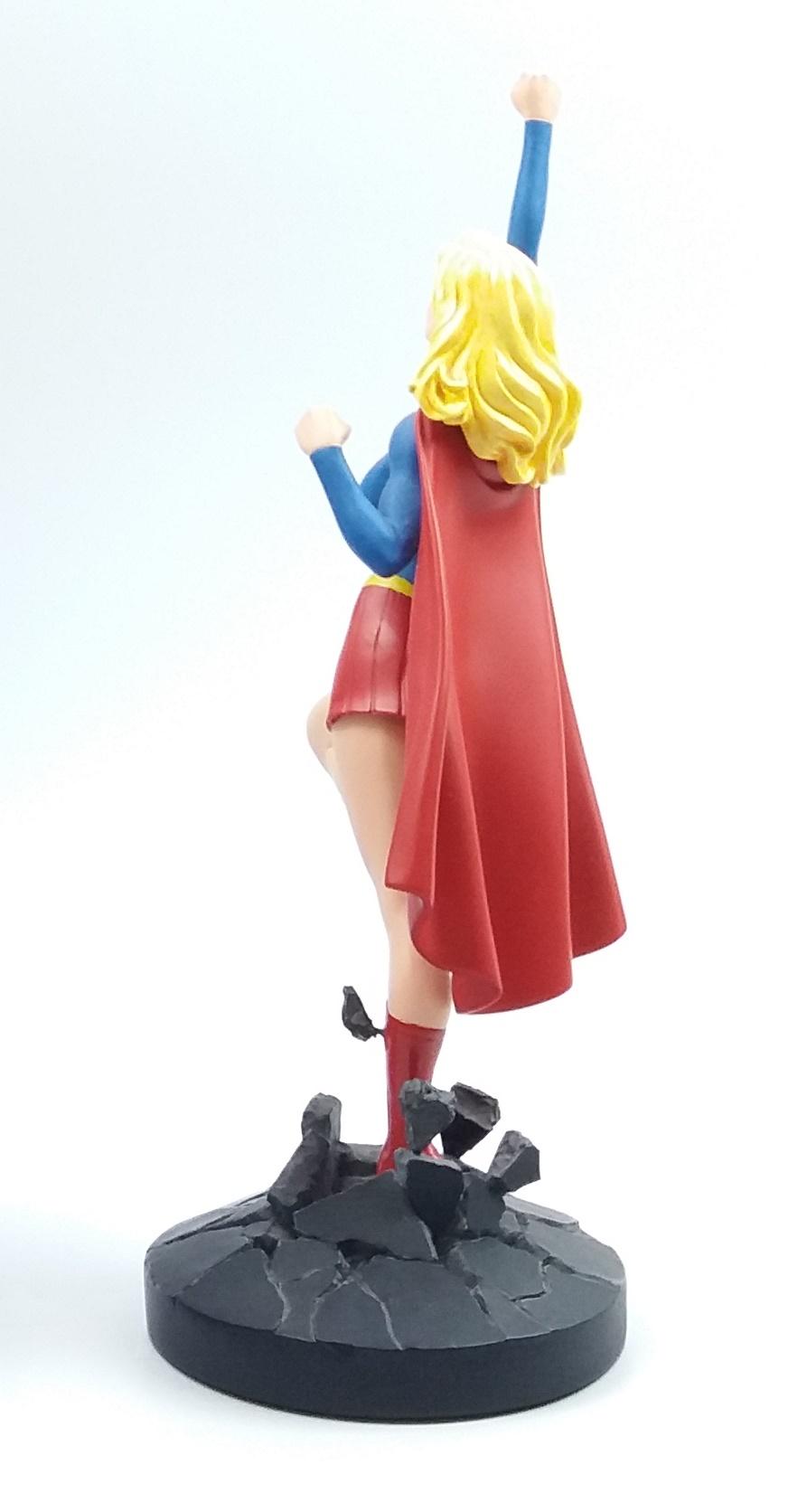 Supergirl Statue 1581/5000 Cover Girls of the DC Universe Adam Hughes Series