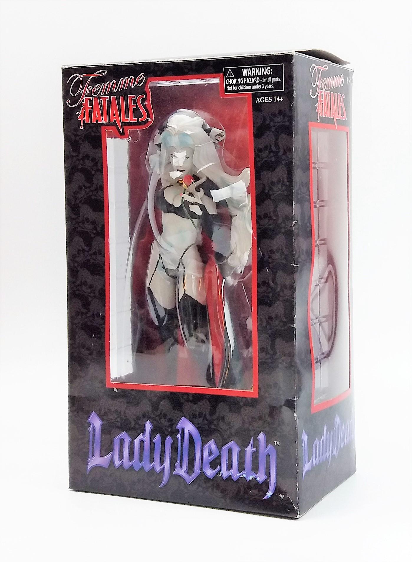 Leady Death Femme Fatales PVC Diamond Select Statue