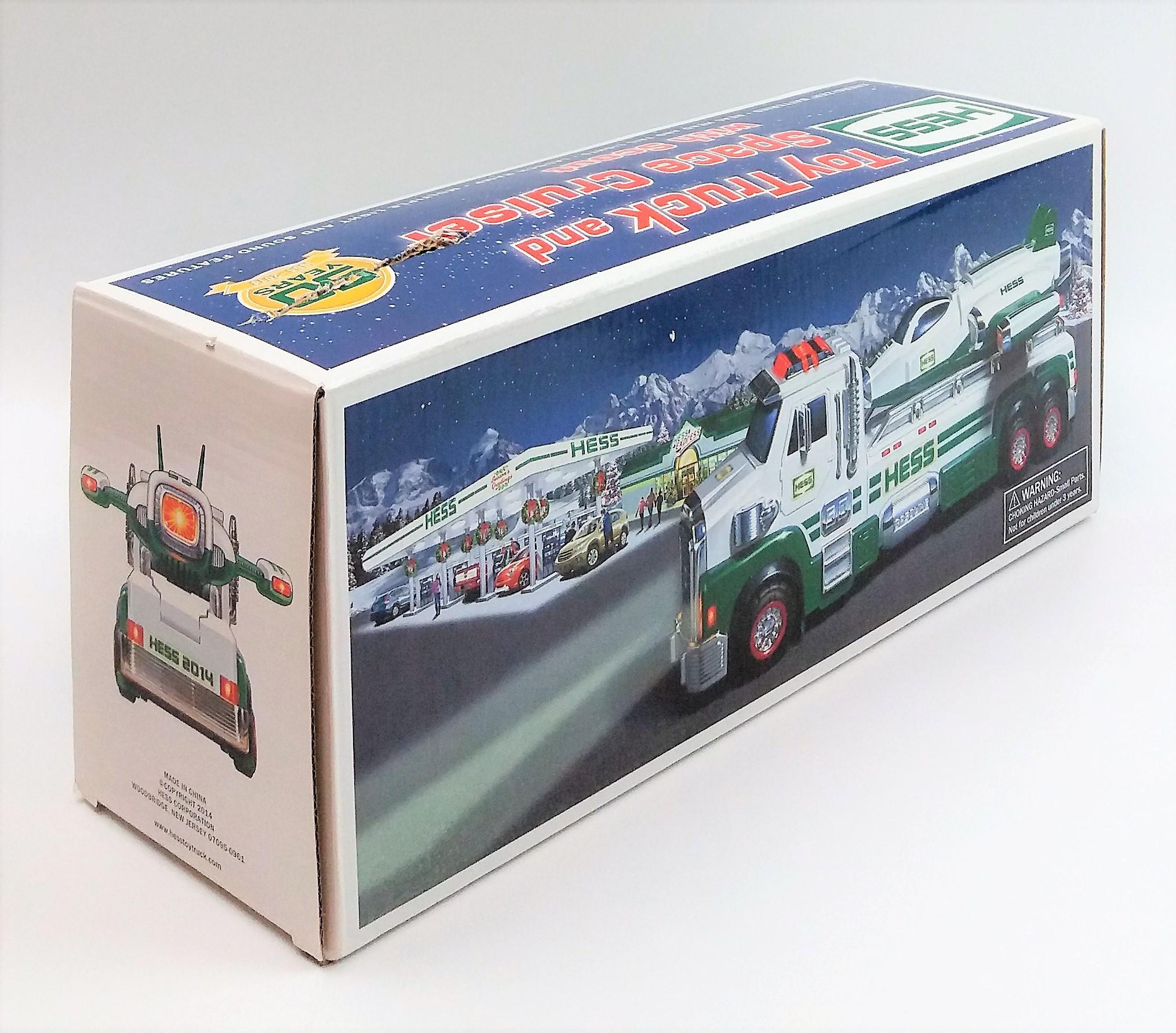 2006 Hess Truck Collectible in Packaging