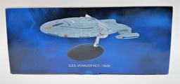 Eaglemoss Star Trek USS Voyager NCC-74656 XL edition DieCast Starship Model