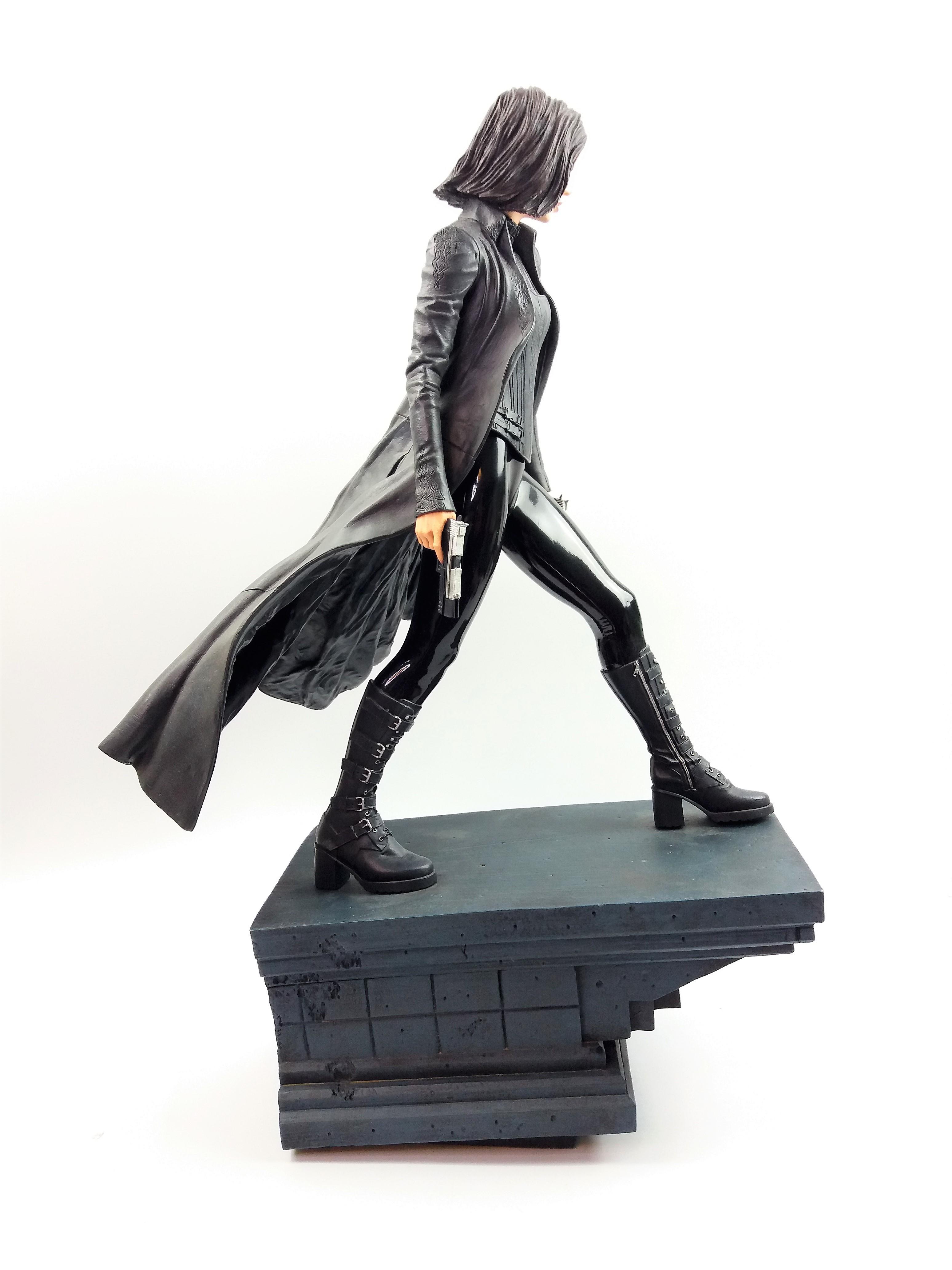 Underworld Selene Exclusive 1:4 Scale Statue  104/750 HCG Hollywood Collectibles