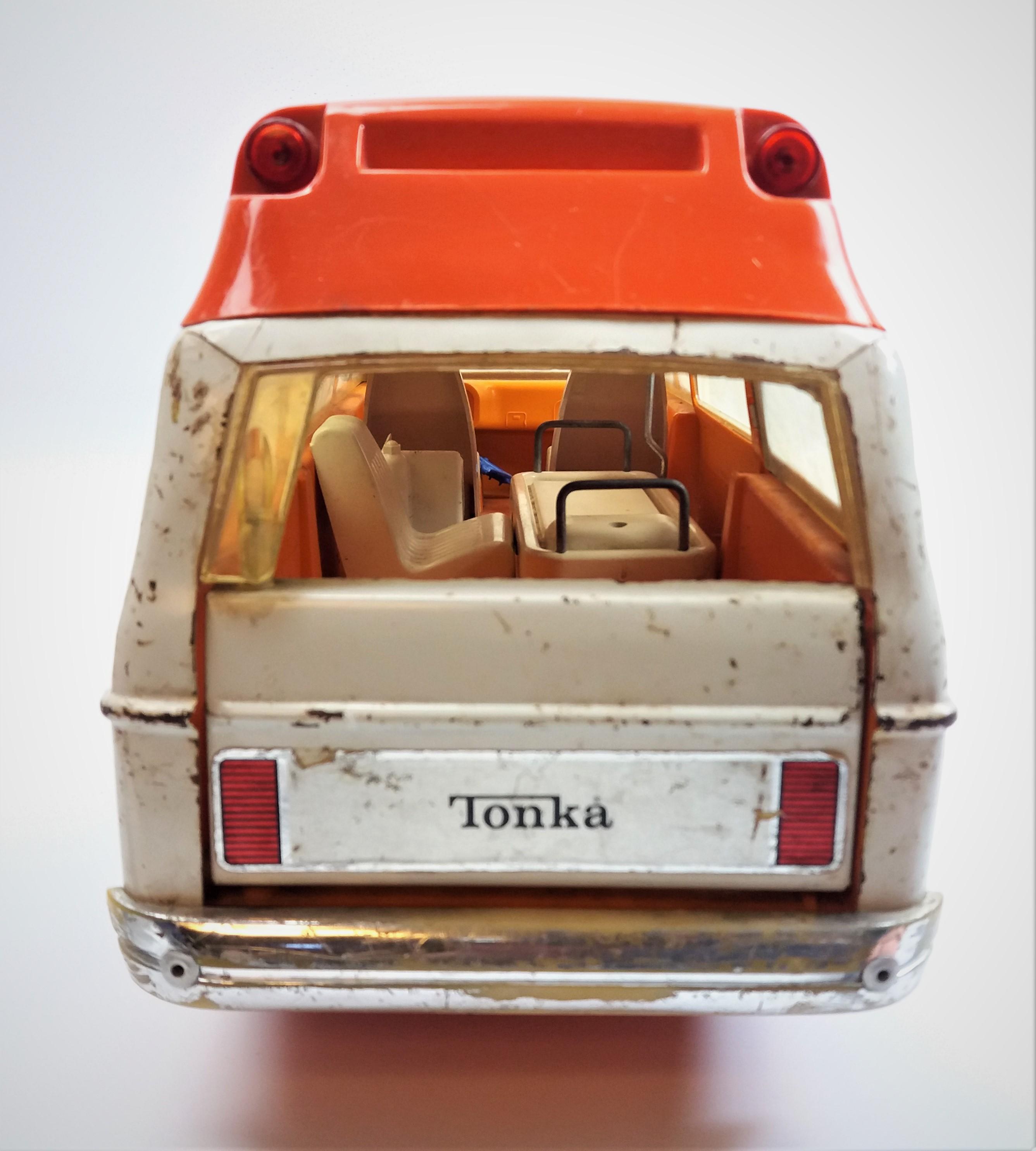 1970's Tonka Ambulance Vehicle & Gurney No. 3875 Vintage Pressed Steel Toy